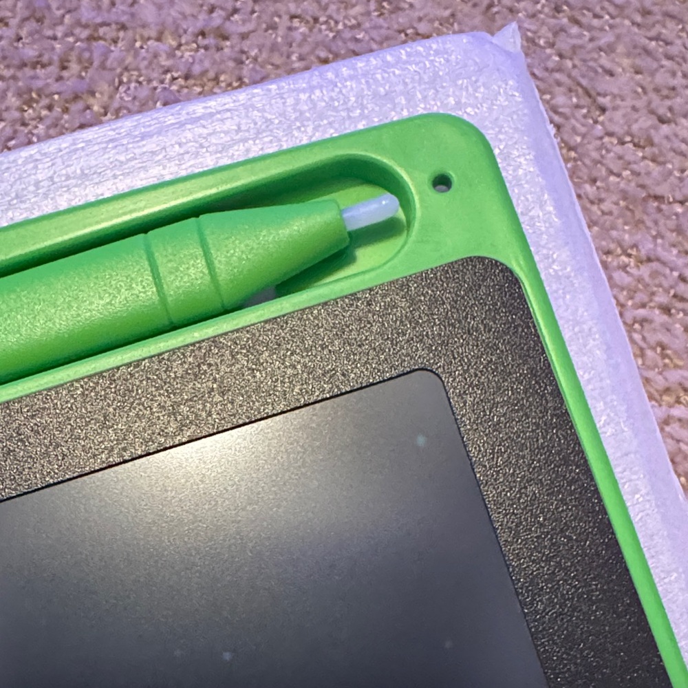 LCD Writing Tablet Green - Picture 2 of 5